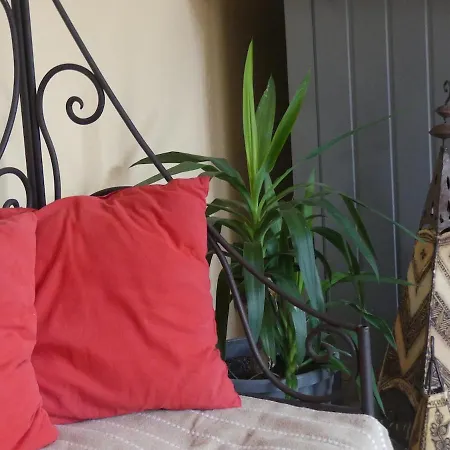 Holiday home O Pois Papillon