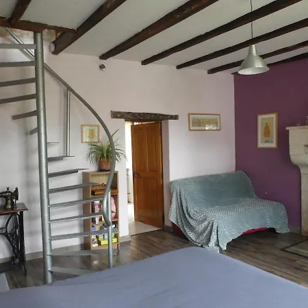 O Pois Papillon Dom wakacyjny Saint-Sornin (Charente)